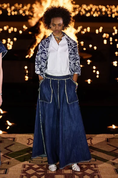 Look 55